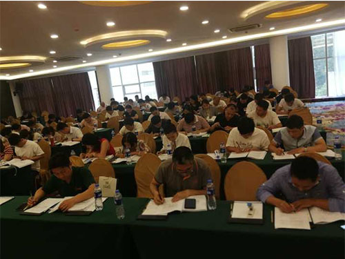 湖南妙能電器有限公司,多功能電暖餐桌,取暖桌價(jià)格,電暖茶幾批發(fā),電暖方桌,取暖桌